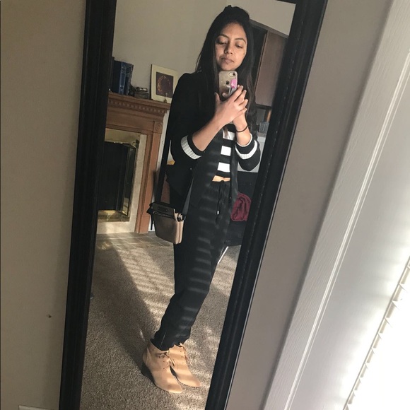 Meet your Posher, Pooja - Picture 2 of 3